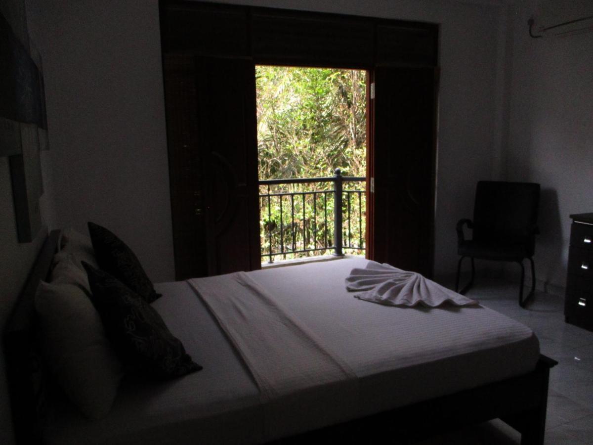 Sun Set Forest Villa Kandy Exterior foto